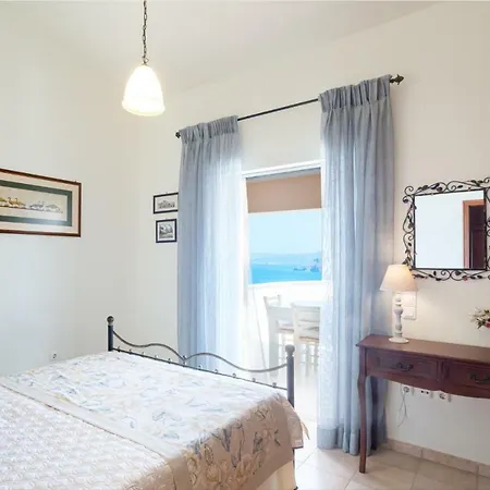 Aiolos Holiday home *