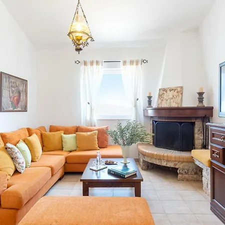 Holiday home Aiolos